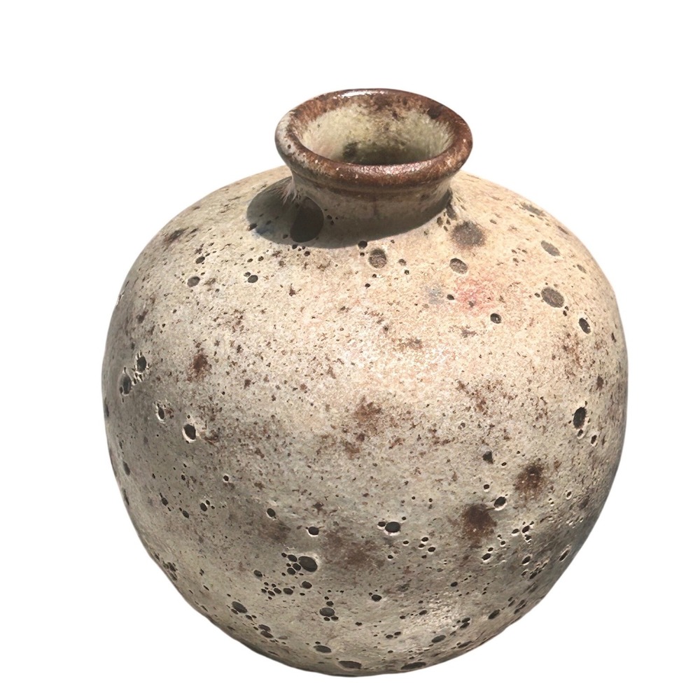 Studio Pottery Crater Glaze Bud Vase Signed Artisan Volcanic Ceramic Tan Brown4" - Picture 4 of 9